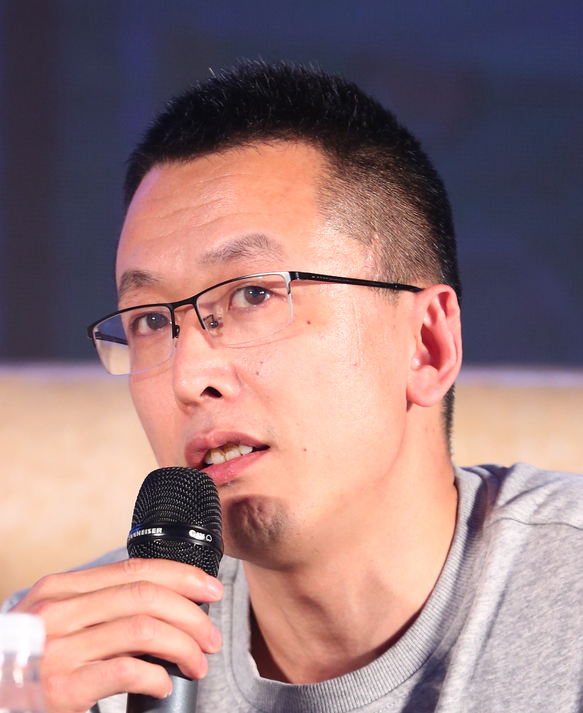毛德田