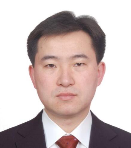 王志伟