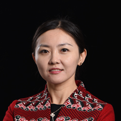 陈巧