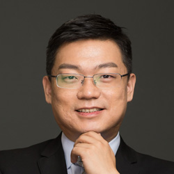 吕易朋